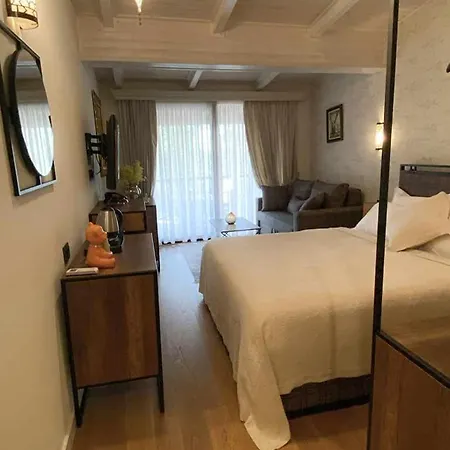 Hotel Le Tirana
