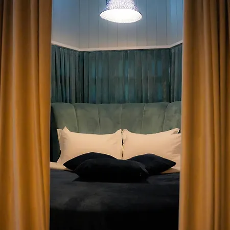 Hotel Le 5*